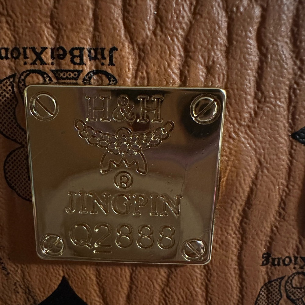 H&H Jingpin Brown Tote Handbag with Gold Accents - Picture 5 of 8